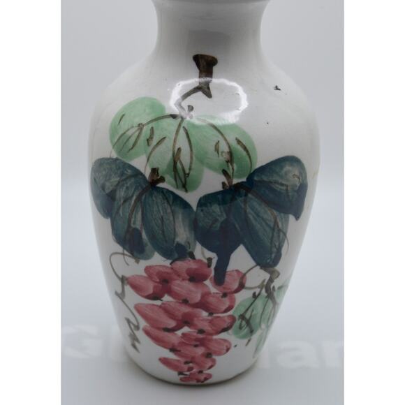 Brinn's Pittsburgh Ceramic Flowered Vase - Vintage Hand Painted Made in Taiwan - Picture 3 of 7